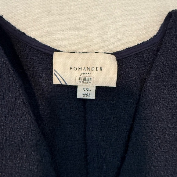 Pomander Place Tuckernuck Navy Textured Myla Sleeveless Shorts Romper XXL - Picture 8 of 9